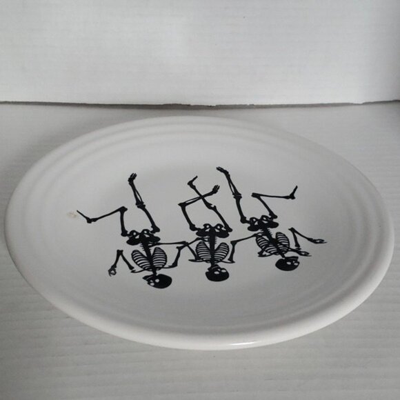Fiestaware Fiesta Trio Skeletons Ceramic 9" Luncheon Plate Classic Rim White - Picture 4 of 16
